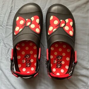 Minnie Mouse slides
